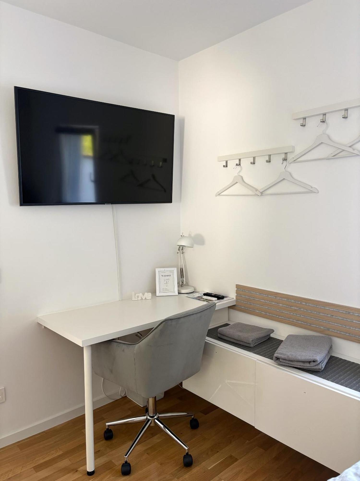 Kickens Apartment Adenau Bagian luar foto
